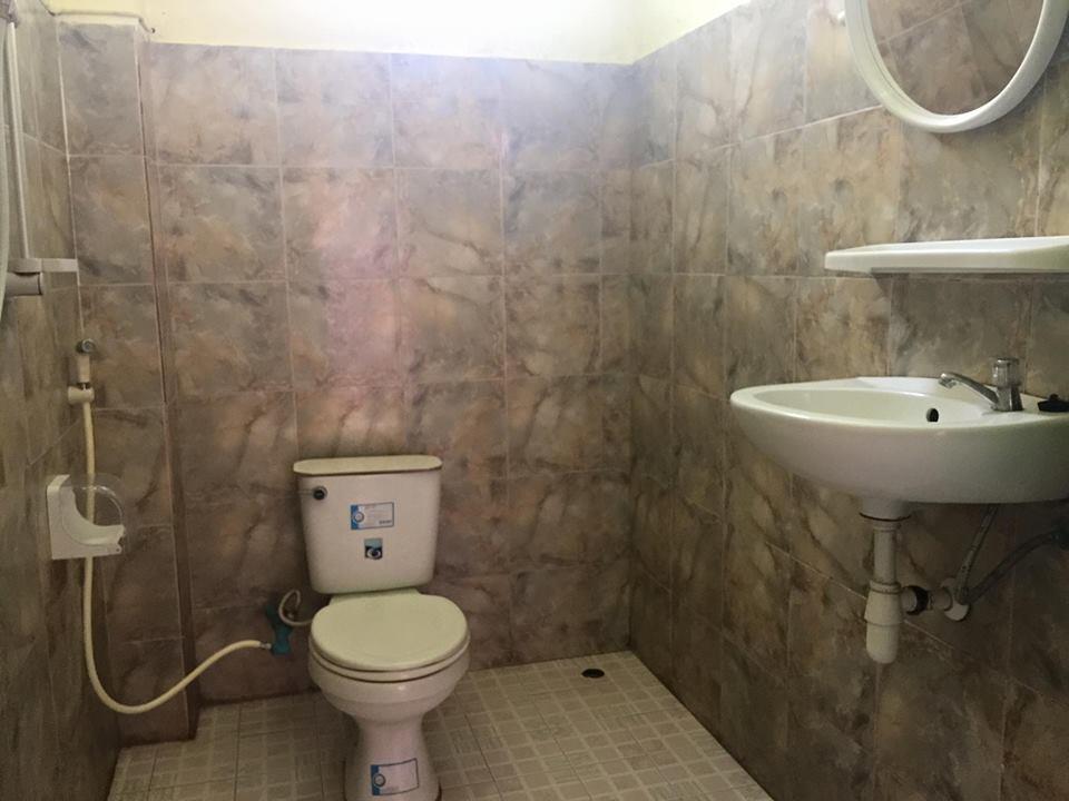 Real Vang Vieng Backpacker Hostel ภายนอก รูปภาพ