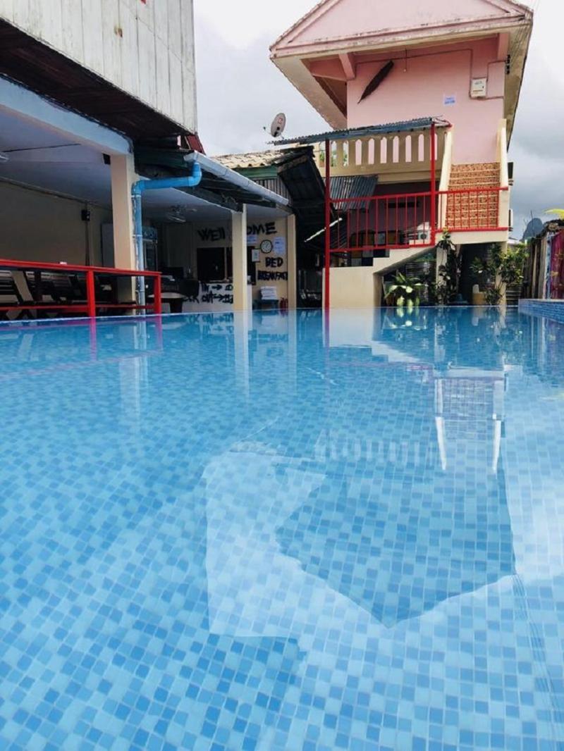 Real Vang Vieng Backpacker Hostel ภายนอก รูปภาพ